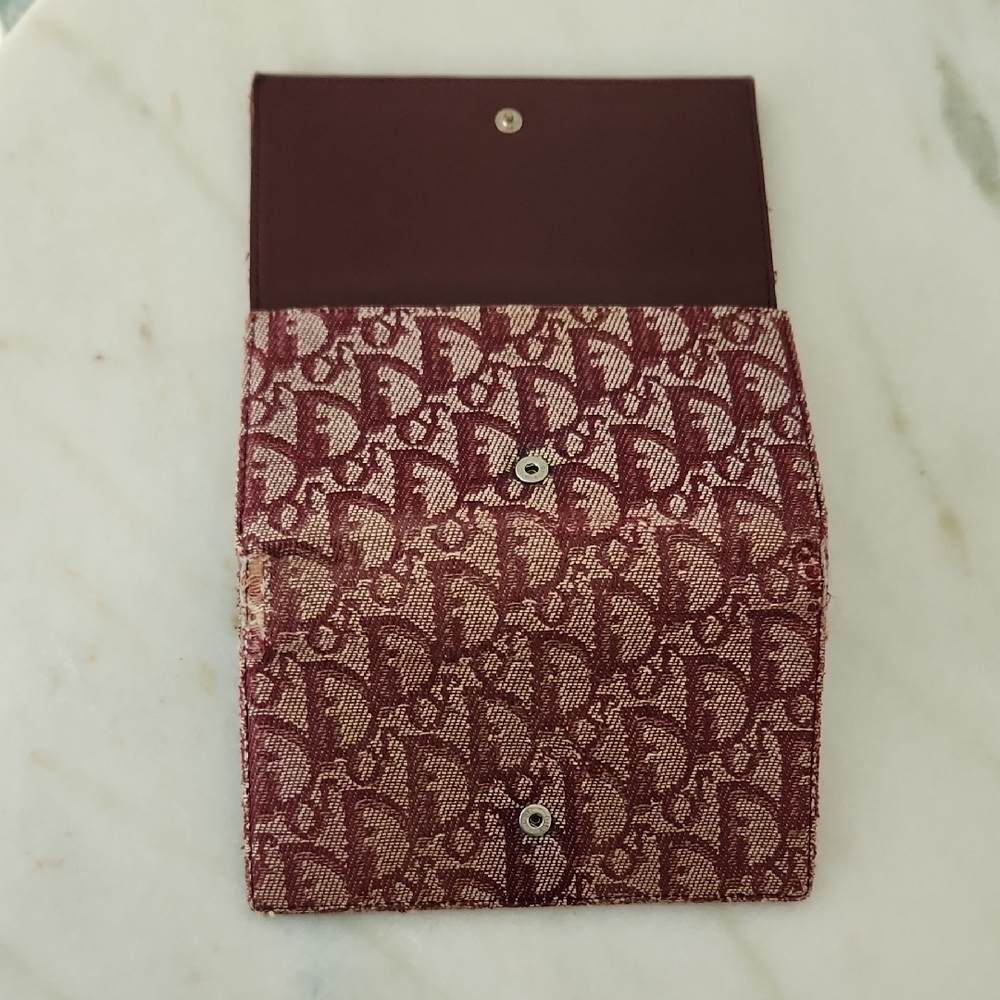 Christian Dior Rich Brown and Burgundy Leather Wallet - Picture 15 of 17